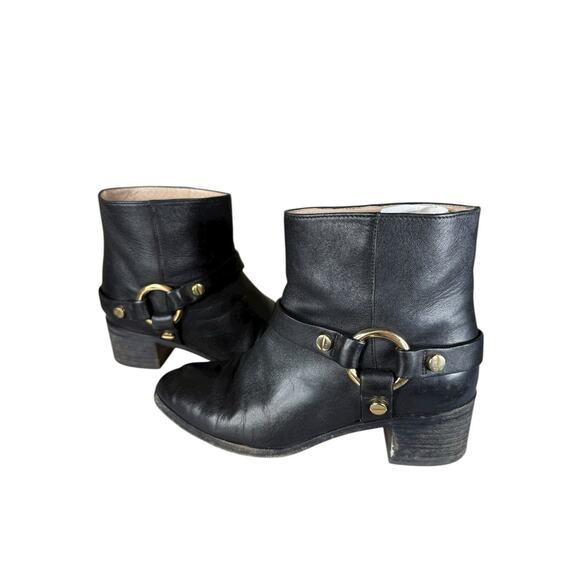 Stuart Weitzman Black Leather Harness Ankle Boots Size 7 Gold Hardware - Picture 1 of 11